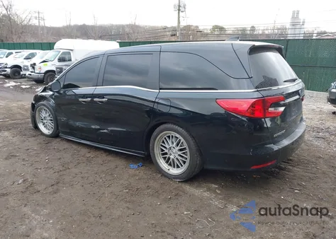 2021 Honda Odyssey Touring из США, поврежденный, VIN 5FNRL6H87MB006185
